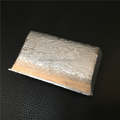 Yttriumgadolinium Zeldzame aardemetaal voor Industrieel