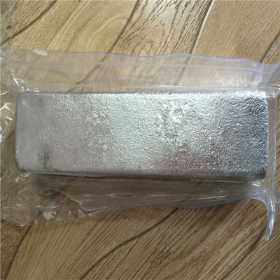 Aluminium Zink AlZn Master Alloy 5-20% Zn Gehalte Ingot voor Korrelverfijning