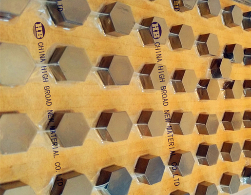 Hexagon platen van het siliciumcarbide voor kogelvrij pantserauto of Lichaamspantser