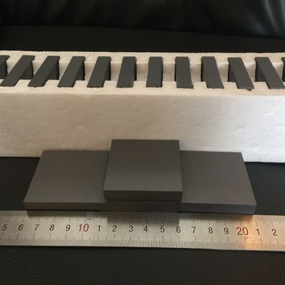 Drukloos gesinterd boorcarbide R400 ballistische plaat met NIJ niveau IV stand-alone bescherming en multi-curve ontwerp