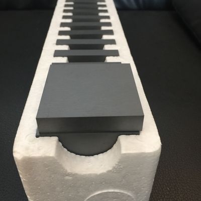 Multi-Curve Boroncarbide Ballistische Tegel met Gevormd Profiel en 3000 HV Hardheid voor Verbeterde Bescherming