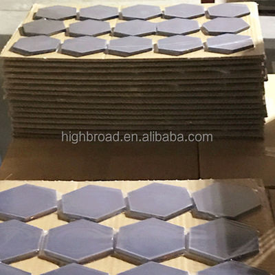 Zonder druk gesinterd siliciumcarbide keramische tegel SW30x5mm Hexagonale tessellatie ballistische pantserplaat