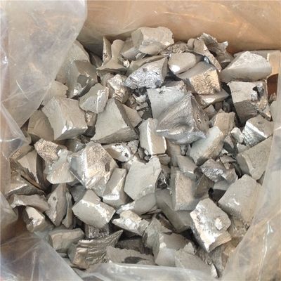 AlTi5B1RE10 Aluminium Zeldzame Aarde Moederalleging met 10% Zeldzame Aarde Gehalte voor Korrelverfijning en Hoge Absorptiesnelheid in Ingot Vorm