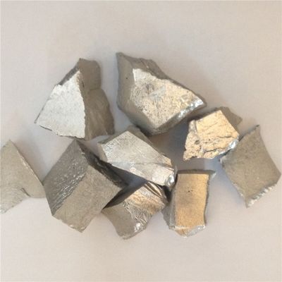 AlTi5B1RE10 Aluminium Zeldzame Aarde Moederalleging met 10% Zeldzame Aarde Gehalte voor Korrelverfijning en Hoge Absorptiesnelheid in Ingot Vorm