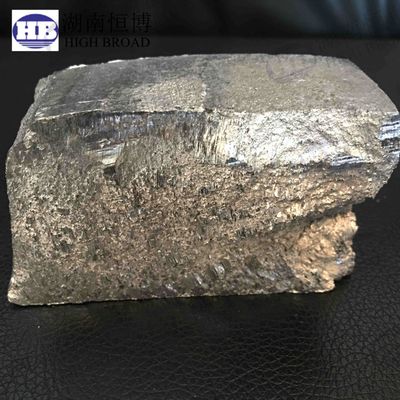 AlTi5B1RE10 Aluminium Zeldzame Aarde Moederalleging met 10% Zeldzame Aarde Gehalte voor Korrelverfijning en Hoge Absorptiesnelheid in Ingot Vorm