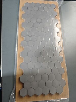 Boroncarbide ballistische tegel - NIJ niveau IV Ultra-lichtgewicht Hexagonale 100x100mm keramische slagoppervlak