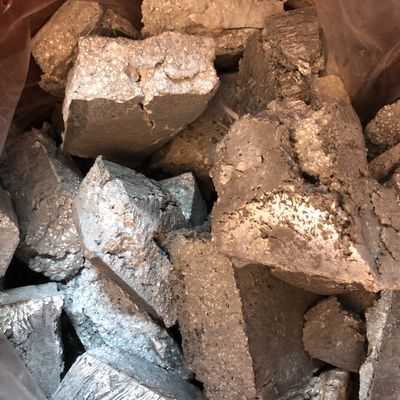 Aluminium tin master legering ingot met Sn-gehalte 3-10% voor de verfijning van granen en verbeterde eigenschappen van aluminium legering