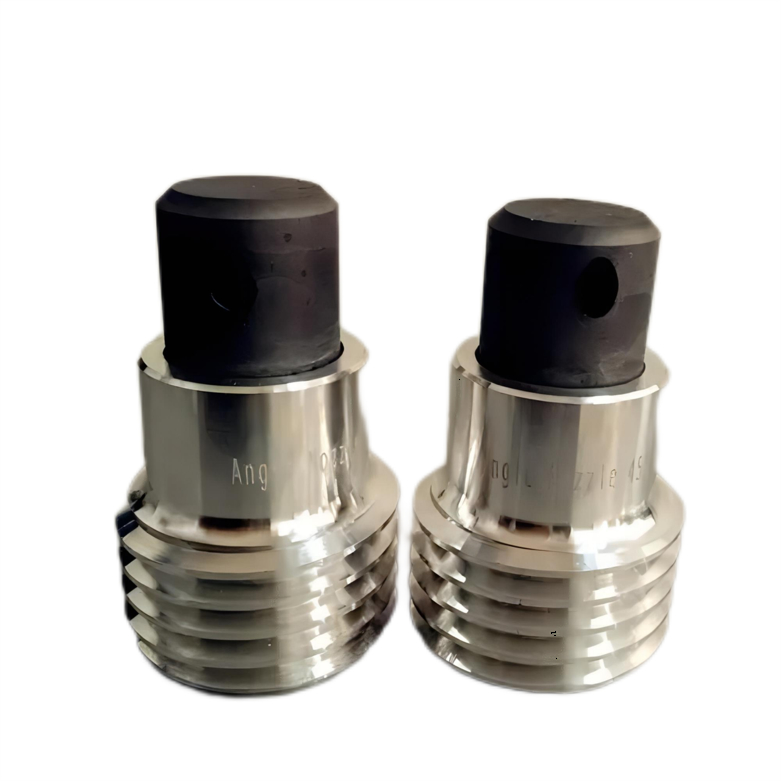 Borecarbide Nozzle met 45 Graden Gebogen Tip voor Moeilijk Bereikbare Oppervlakken - 140x4.8mm