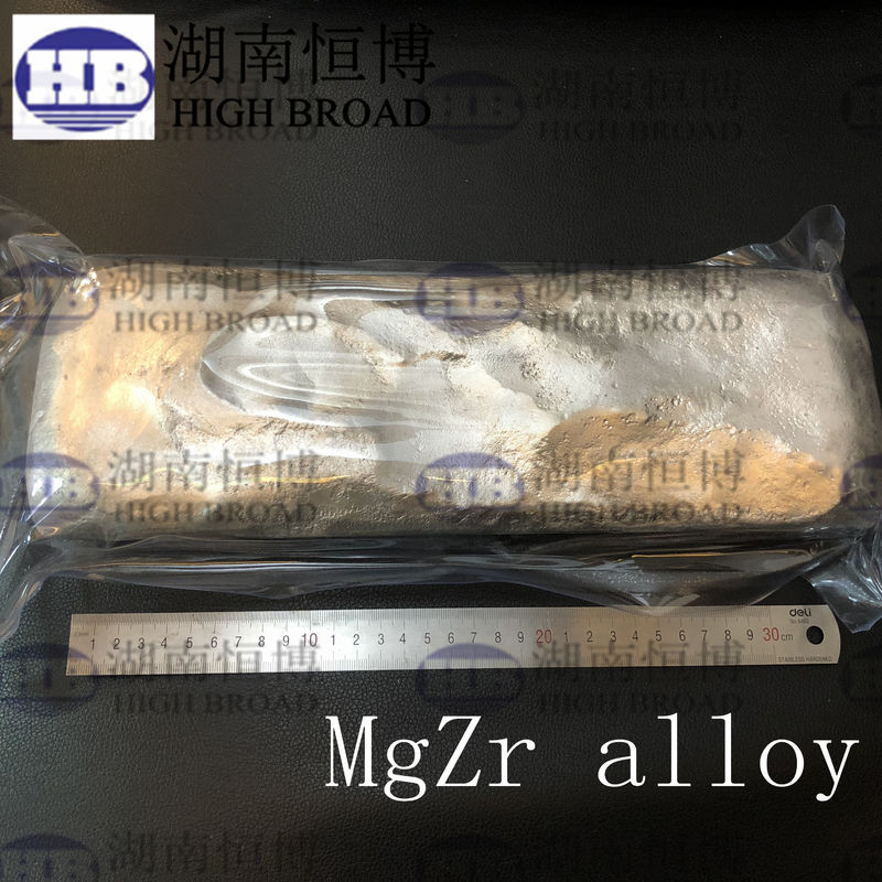 MgZr25 Magnesium Zirconium Master Alloy met 25% Zirconiumgehalte voor de verfijning van granen in 5 kg Waffle Ingot